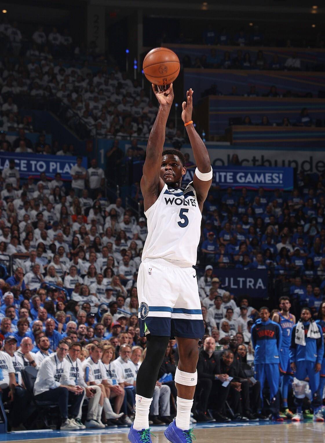 关于清晨波士顿凯尔特人备战全明星赛，复出首秀细节曝光，更衣室稳定，控场能力受关注的信息