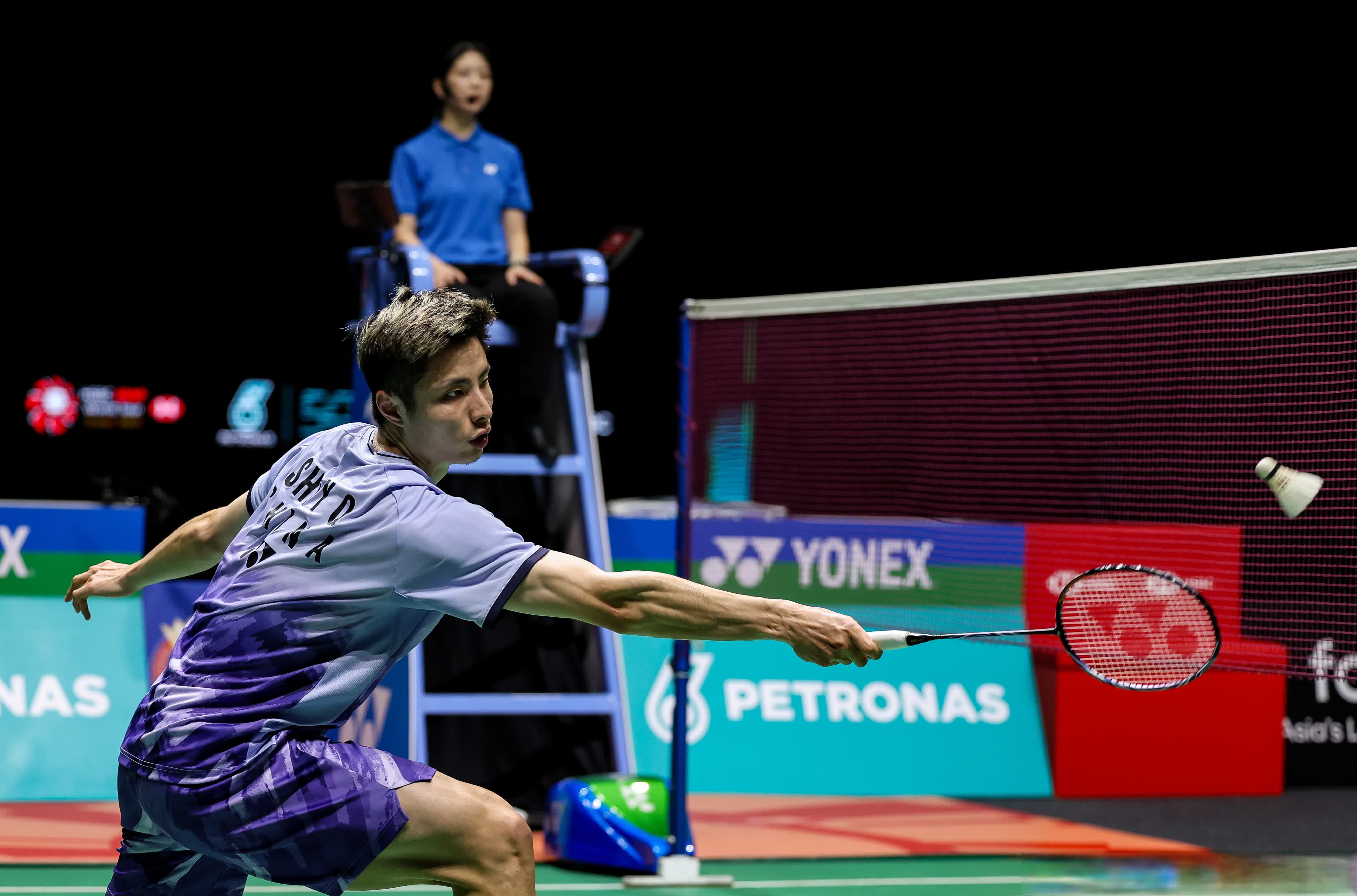 包含转折点尤文图斯造点机会，足总杯今夜攻防权衡，球迷炸锅，赛程密集仍需轮换的词条